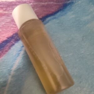 5 For $25 SULWHAOO Hydrating Facial Oil Serum in White-Capped Clear Bottle -